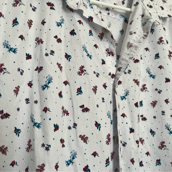White Floral Short Sleeve Shirt (Box C) - Picture 5 of 8